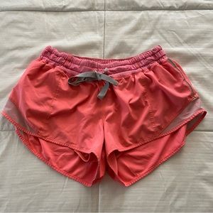 Lululemon Hotty Hot Shorts Size 6
